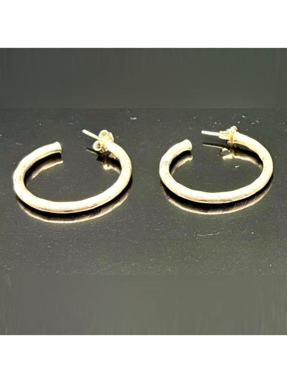 Sterling Silver 925 Italy Textured Round Hoop Earrings - Picture 2 of 4